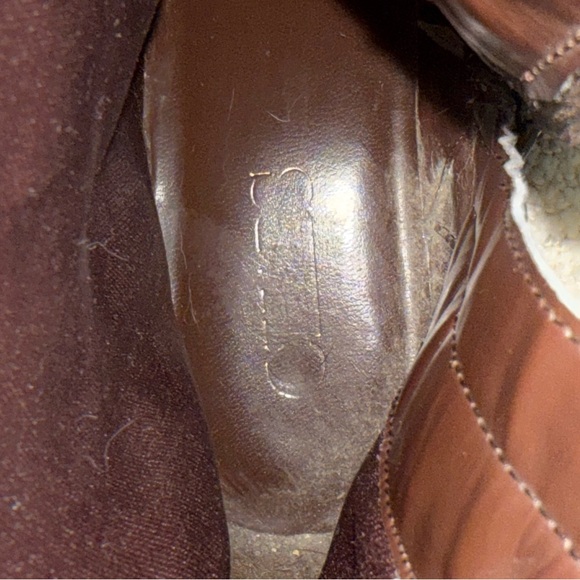 Western Chaps Women's Gari Brown Zip Up Faux Leather Boots Size 6.5B - Picture 10 of 10